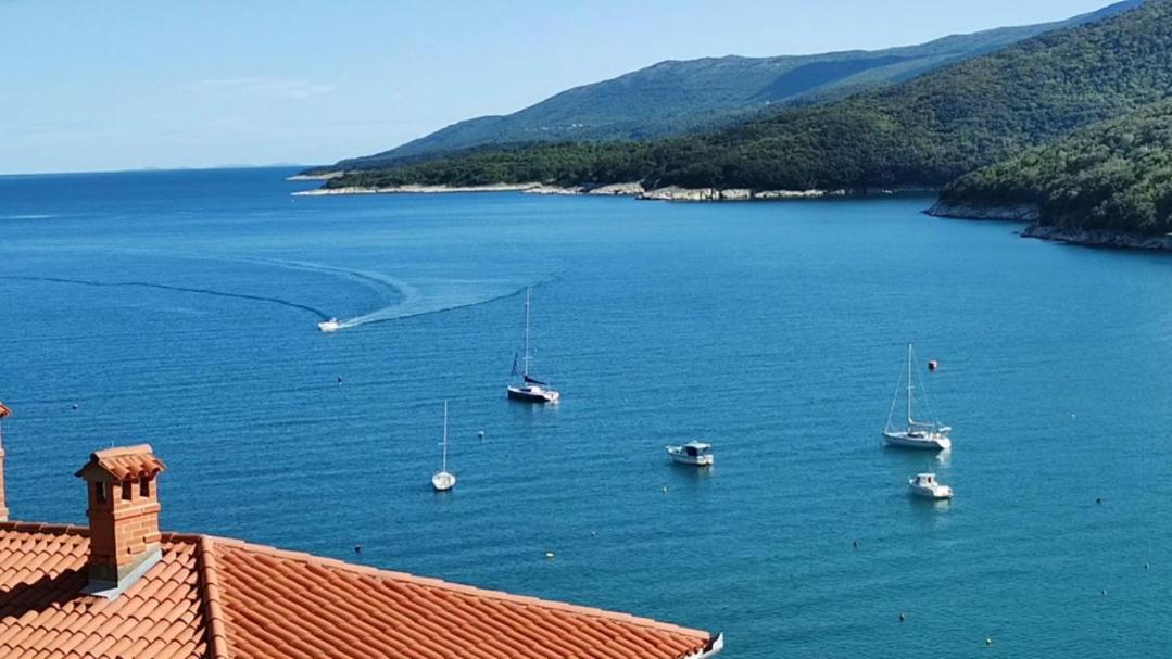 Apartment Noemi With A Direct Beach View Rabac Exterior foto